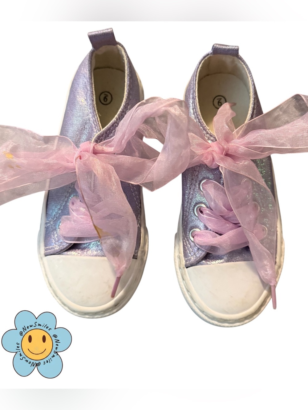 Source Unknown ~ Glittery Lavender Kids Sneakers w/ Pink Organza Laces ~ GUC